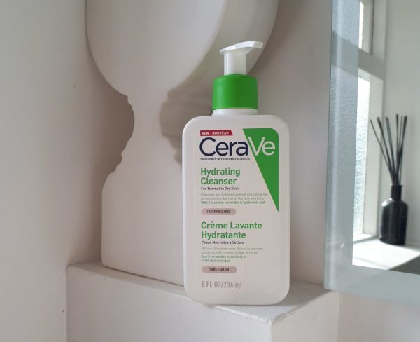CeraVe Hydrating Cream-to-Foam Cleanser — image 3