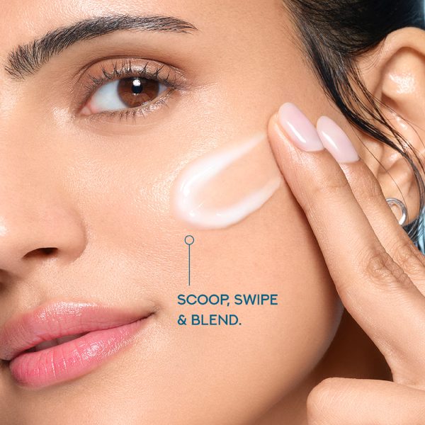 POND'S Super Light Gel Hydrated Glow & Vitamin E — image 4