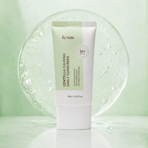 IUNIK Centella Calming Daily Sunscreen SPF50+ PA++++