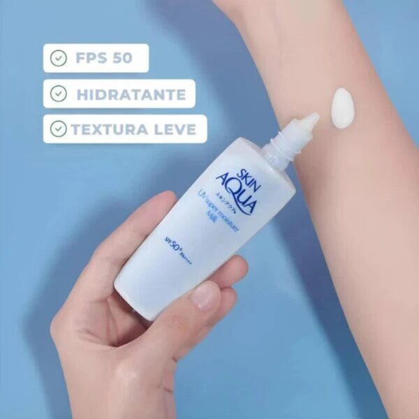 Skin Aqua UV Super Moisture Milk SPF50+ PA++++